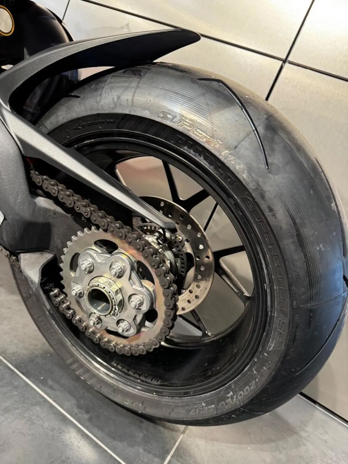 Ducati Panigale V4 (2022 - 24) (12)