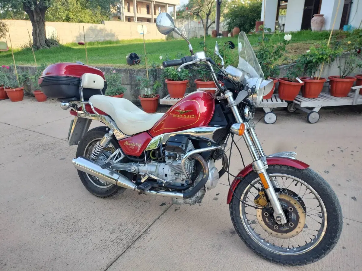 Moto Guzzi Nevada 750 Club (1998 - 01)