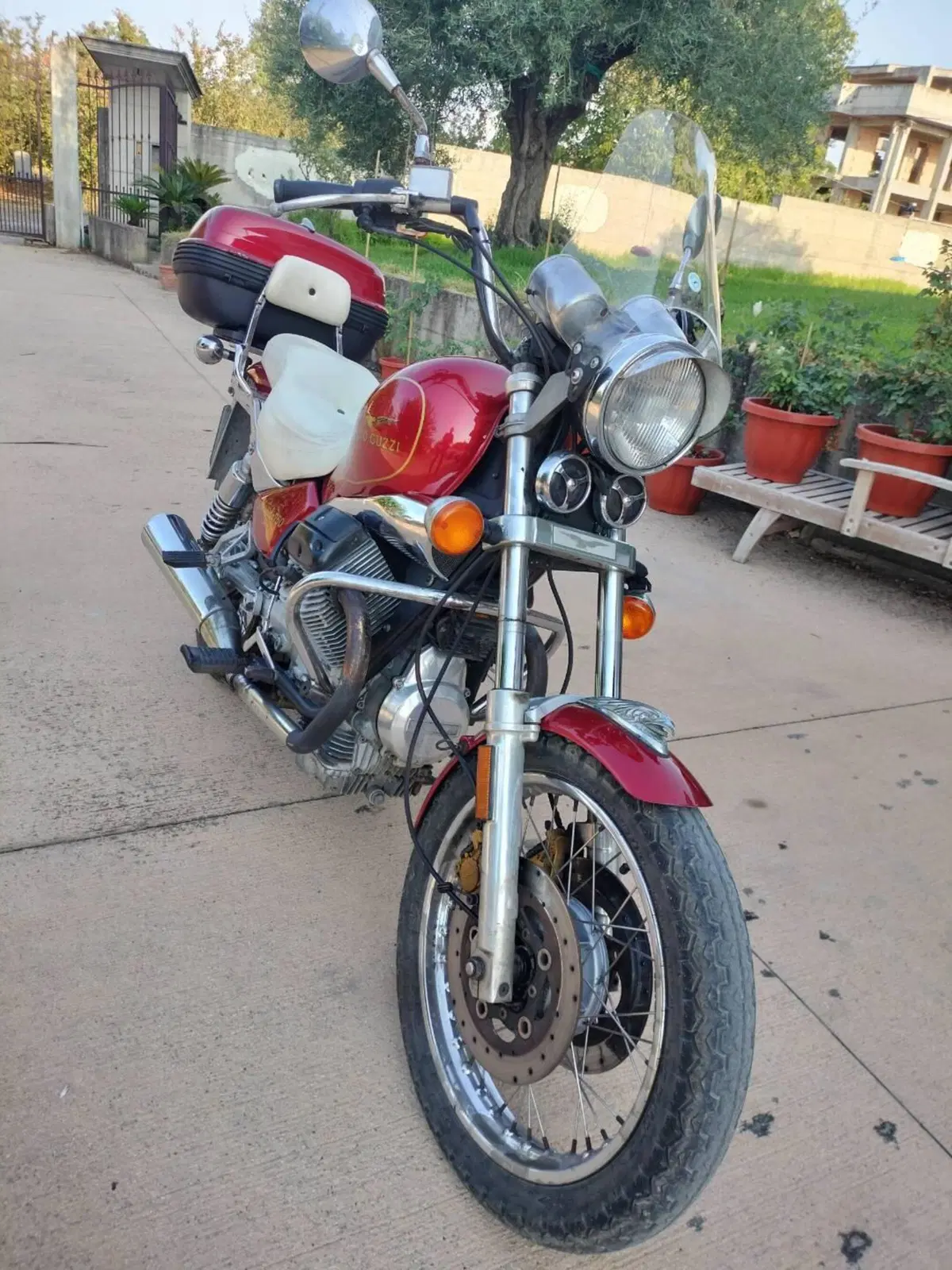 Moto Guzzi Nevada 750 Club (1998 - 01) (2)