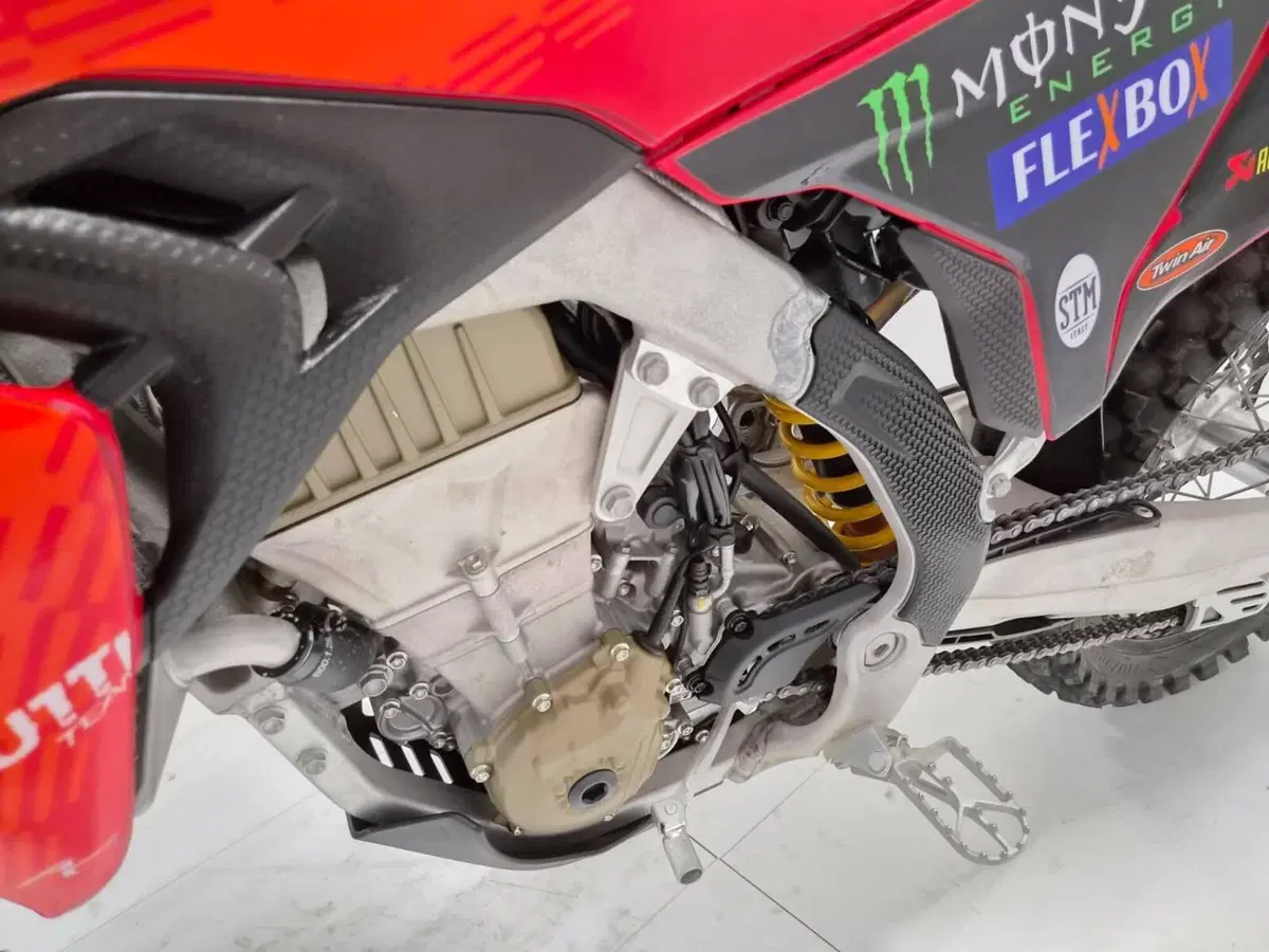 Ducati Desmo450 MX (2026) (12)