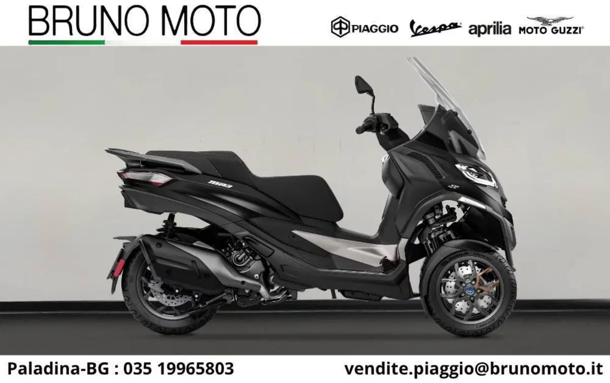 Piaggio MP3 530 Hpe Exclusive (2025 - 26)