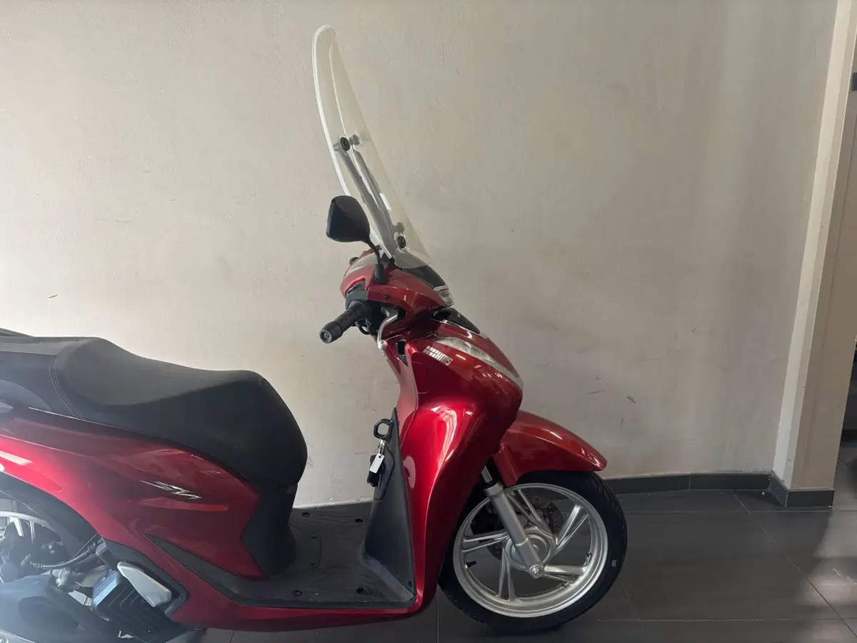 Honda SH 125i (2020 - 23) (7)