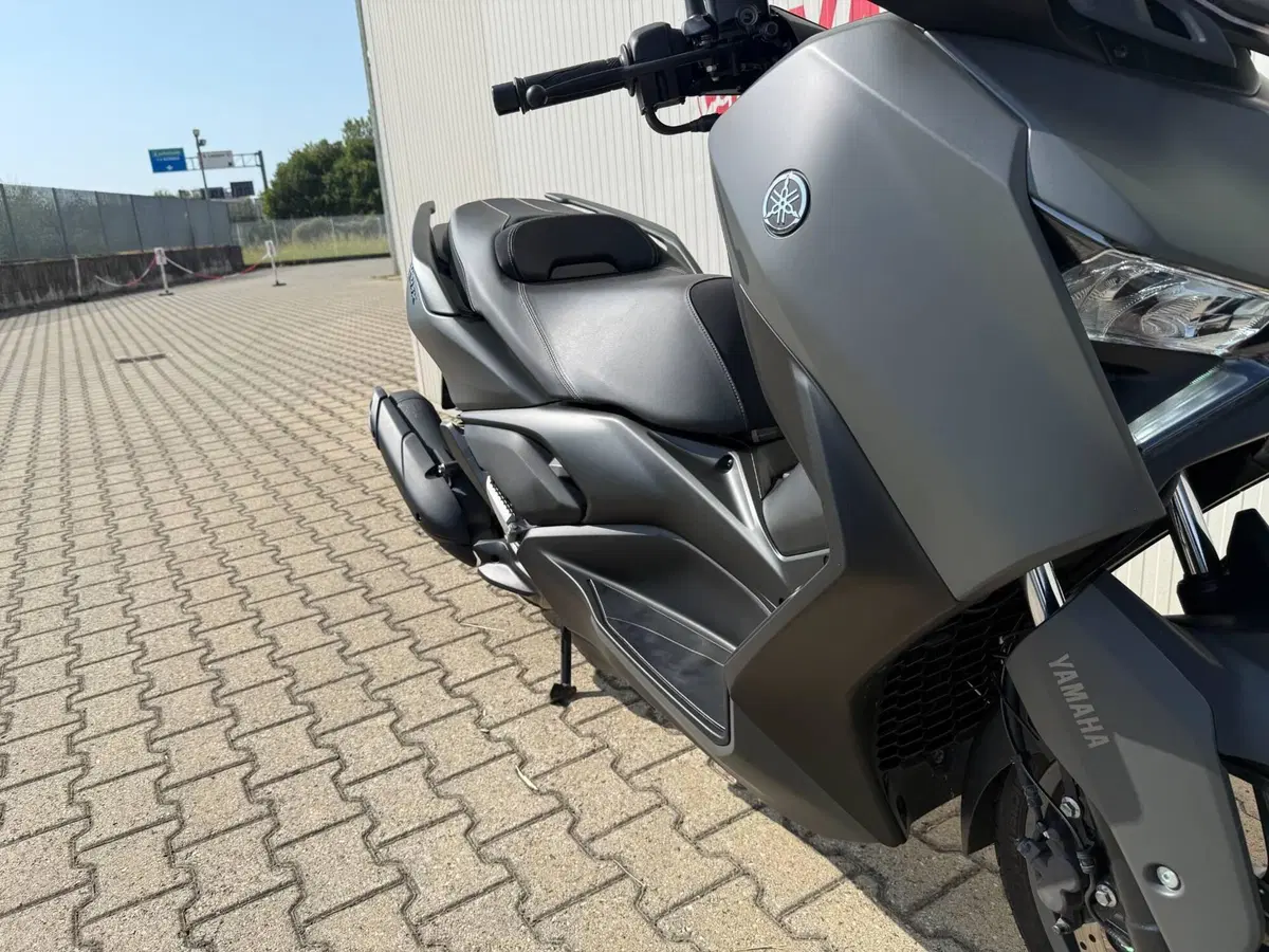 Yamaha X-Max 125 (2025 - 26) (4)