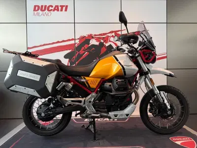 Moto Guzzi V85 TT Evocative Graphics (2021 - 23) usata