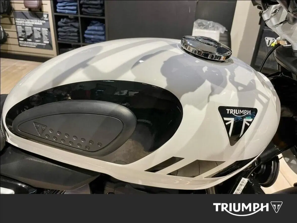 Triumph Scrambler 400 XC (2025 - 26) (2)