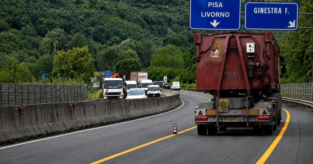 Fi-Pi-Li, la strada che uccide (gratis): perch&eacute; serve un'autostrada vera, a pagamento per tutti e con tre corsie
