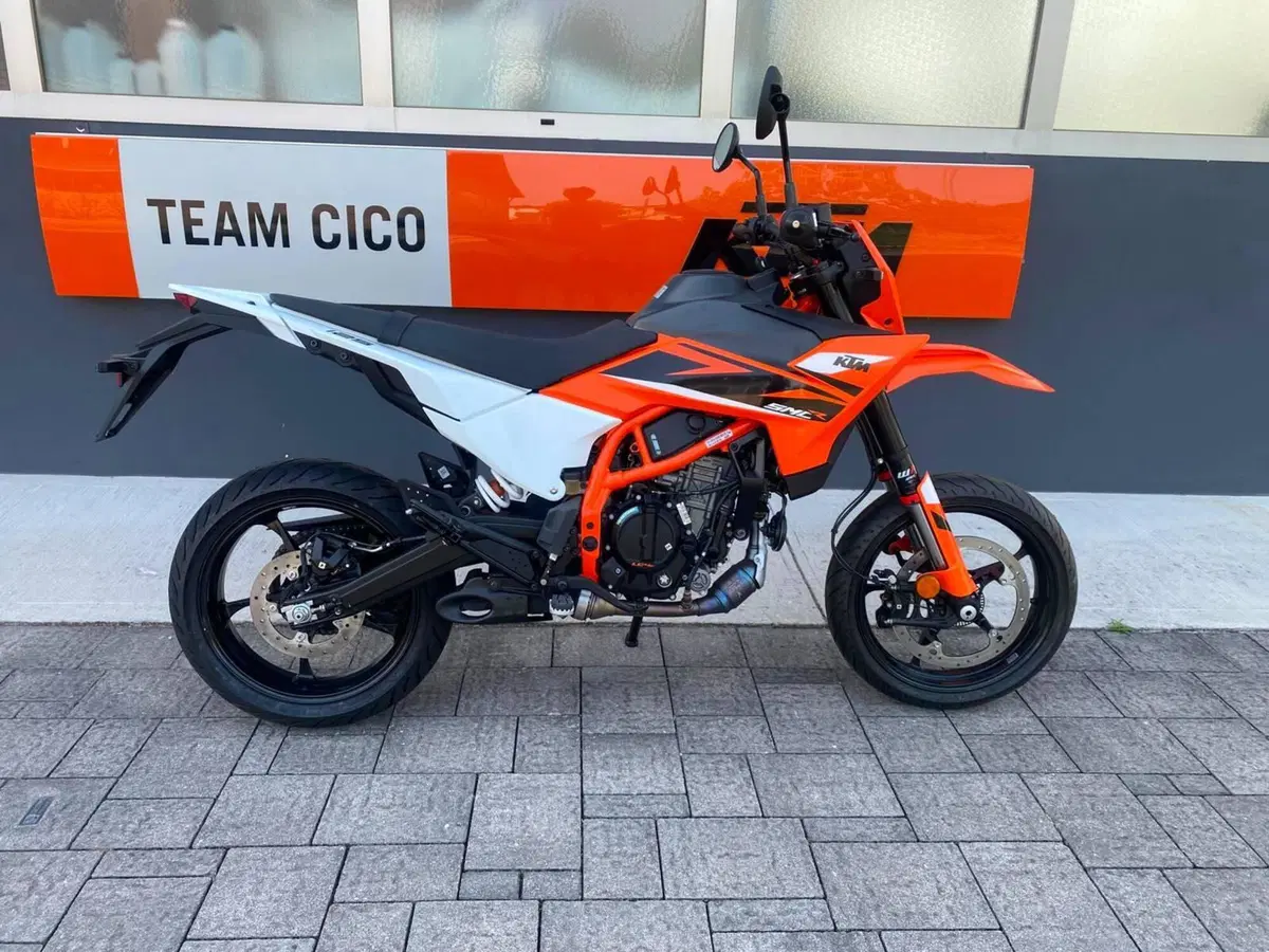 KTM 390 SMC R (2025 - 26)