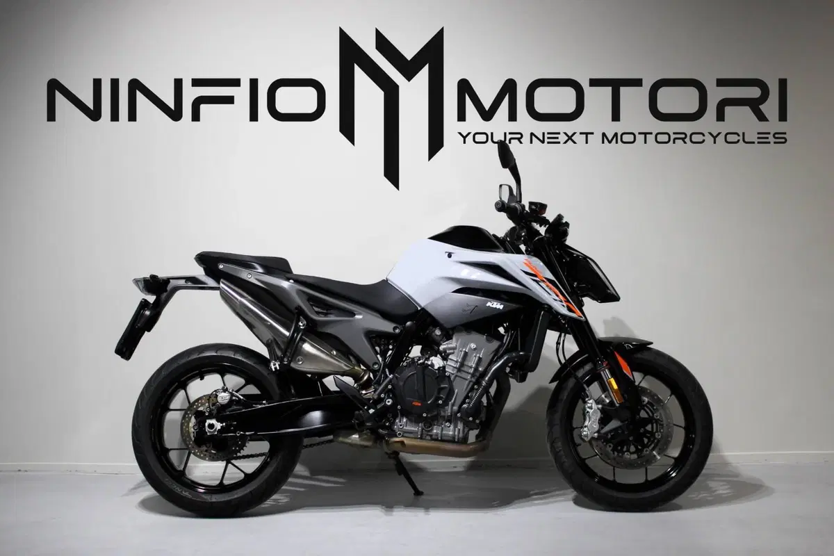 KTM 790 Duke L (2023 - 24)