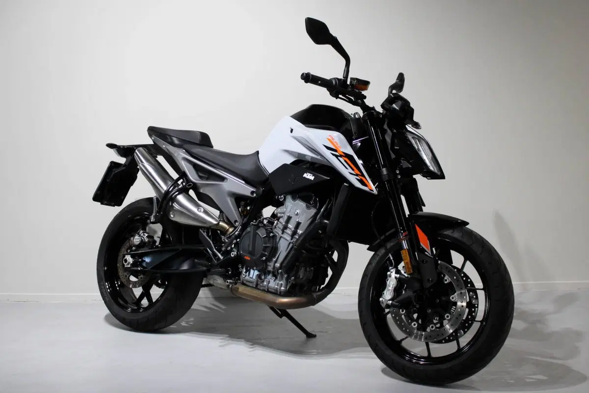 KTM 790 Duke L (2023 - 24) (2)