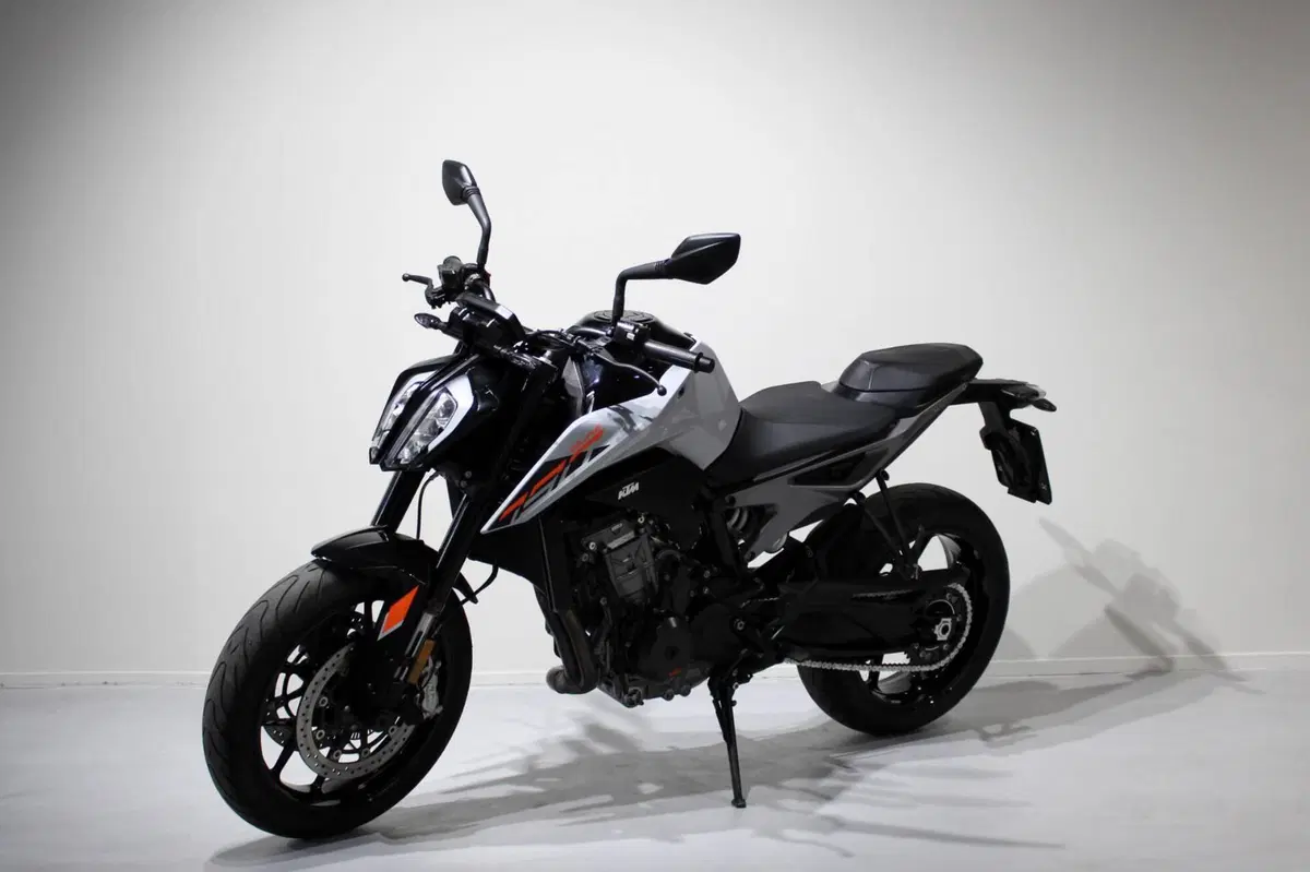 KTM 790 Duke L (2023 - 24) (3)