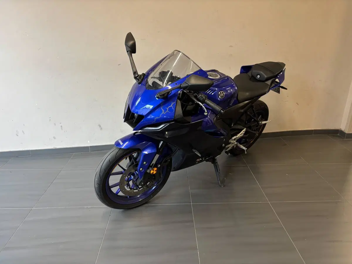 Yamaha YZF R125 (2023 - 26) (5)