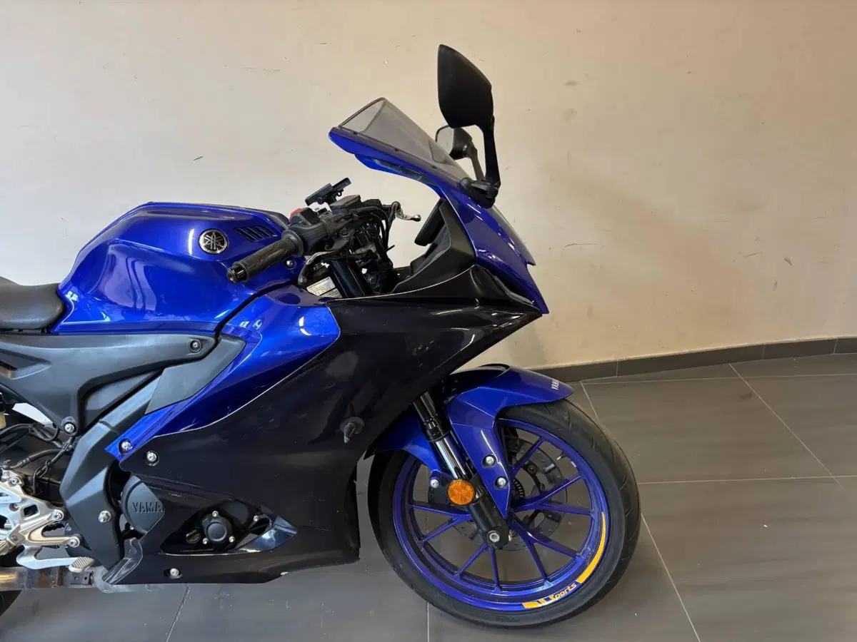 Yamaha YZF R125 (2023 - 26) (9)