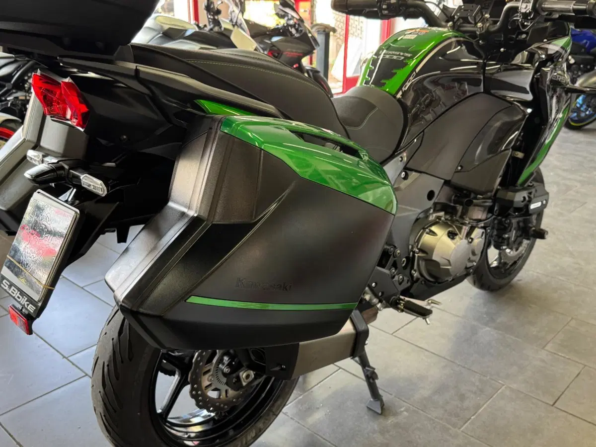 Kawasaki Versys 1000 SE Grand Tourer (2022 - 24) (9)