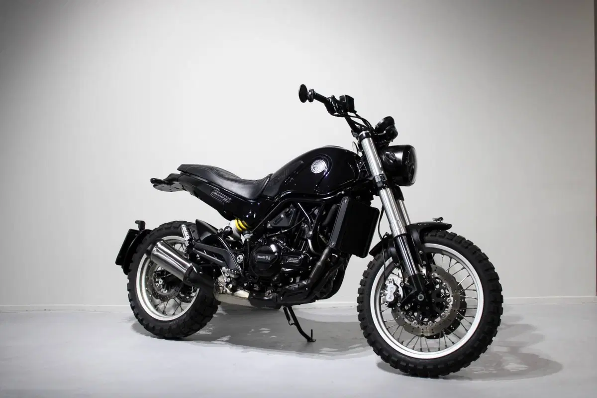 Benelli Leoncino 500 Trail (2021 - 26) (2)