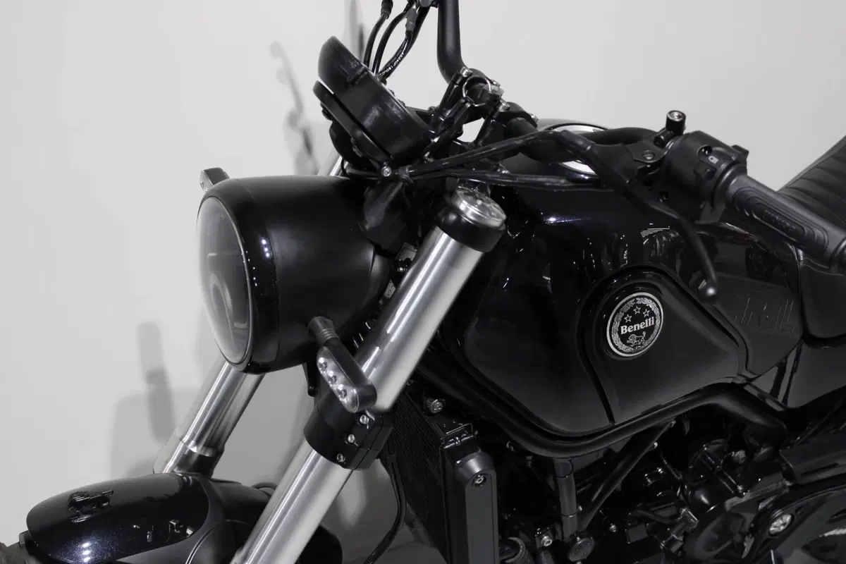 Benelli Leoncino 500 Trail (2021 - 26) (5)