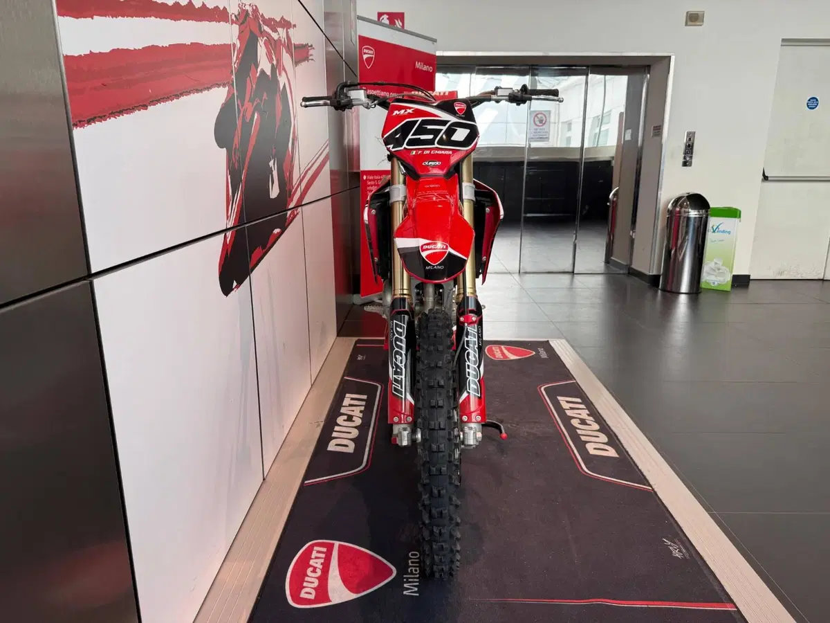 Ducati Desmo450 MX (2026) (15)
