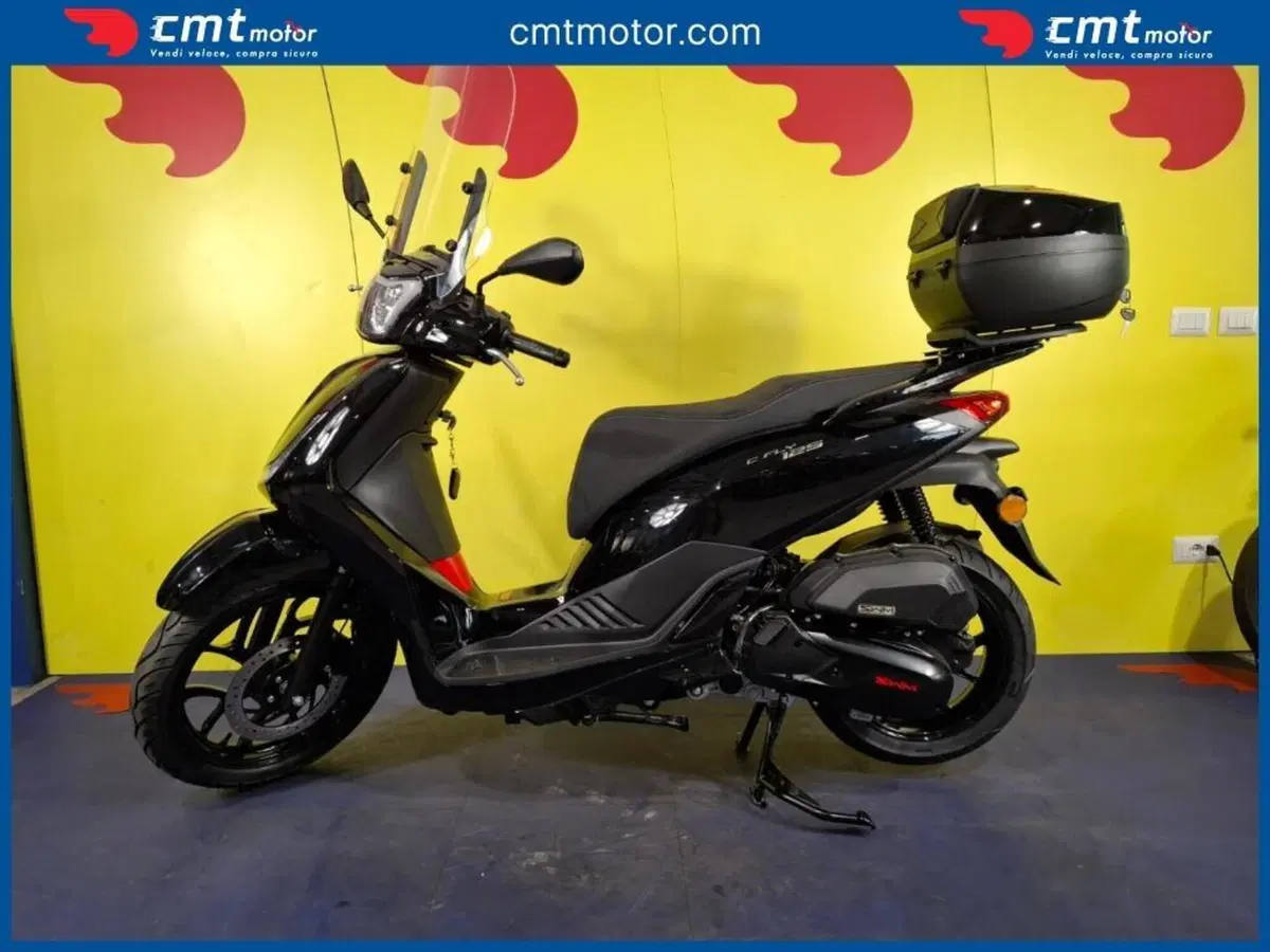 Swm C-Fly 125 (2026) (4)