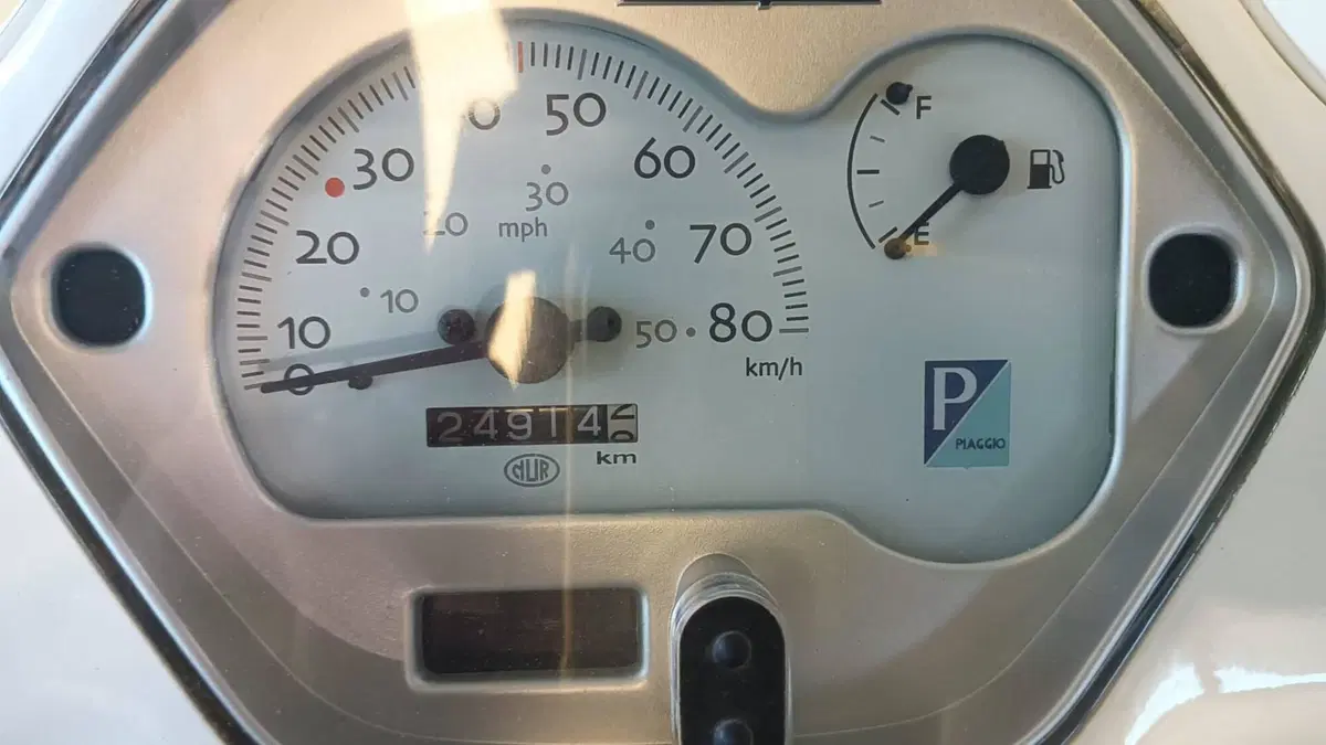 Vespa LX 50 4T (2009 - 14) (6)