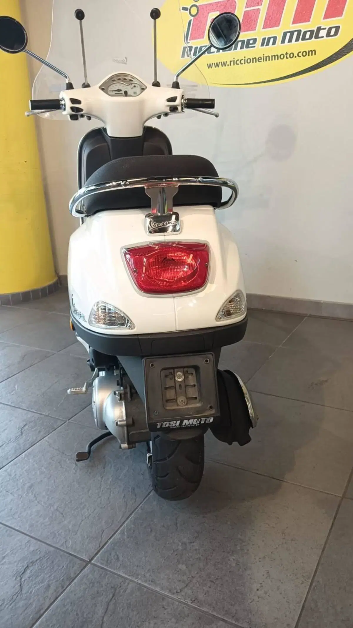Vespa LX 50 4T (2009 - 14) (8)