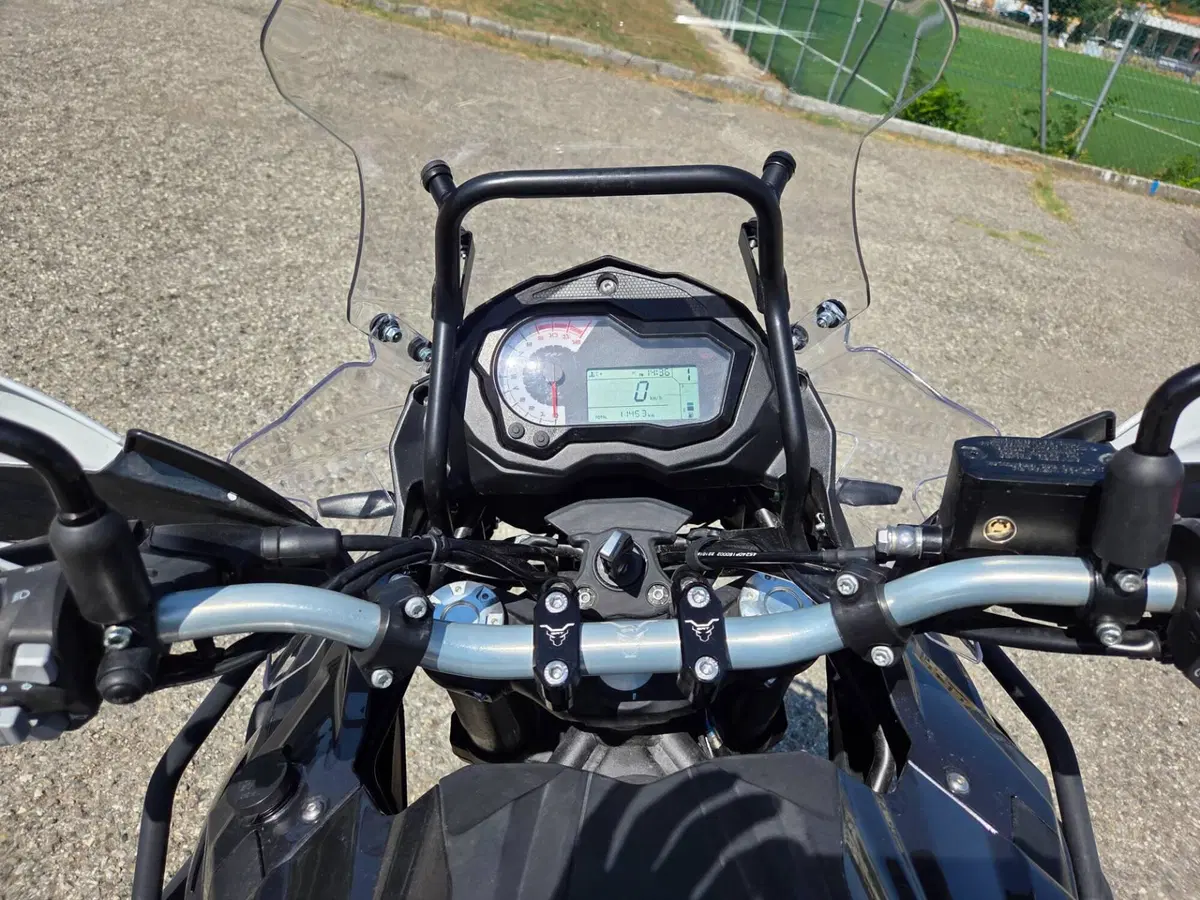 Benelli TRK 502X (2021 - 26) (3)