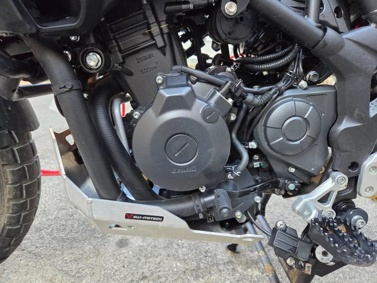 Benelli TRK 502X (2021 - 26) (6)