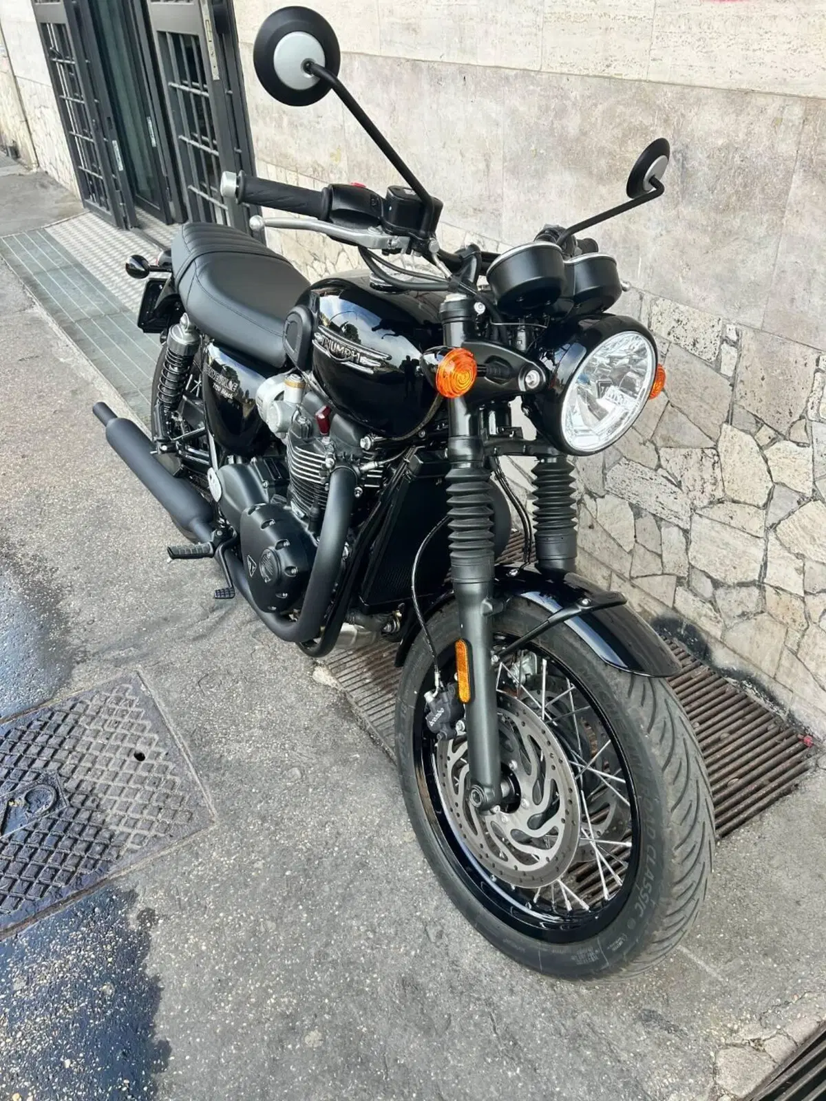 Triumph Bonneville T120 (2026) (4)