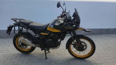 Royal Enfield Himalayan 450 Mana Black (2026) usata