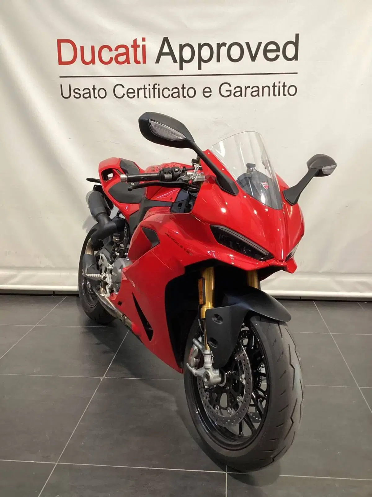 Ducati Panigale V2 S (2025 - 26) (2)