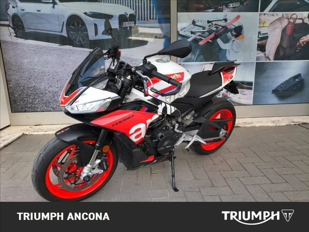 Aprilia Tuono 660 Factory (2022 - 24) (2)