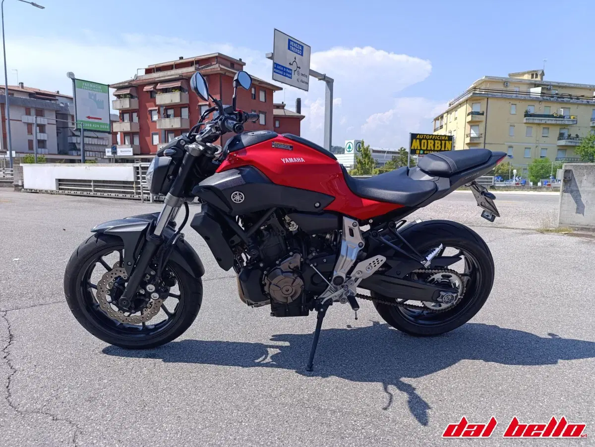 Yamaha MT-07 (2014 - 16) (2)