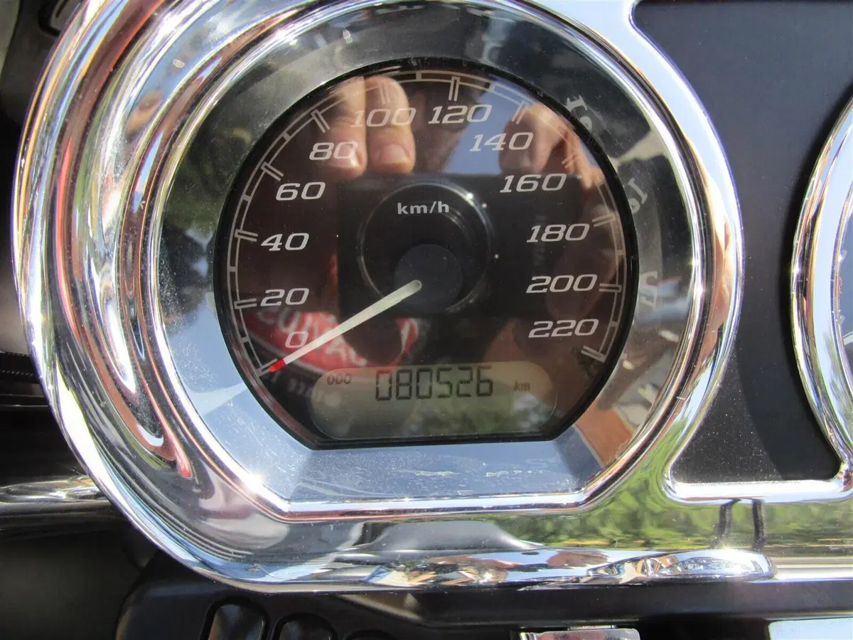 Harley-Davidson 107 Road Glide Ultra (2017 - 18) - FLTRU (11)