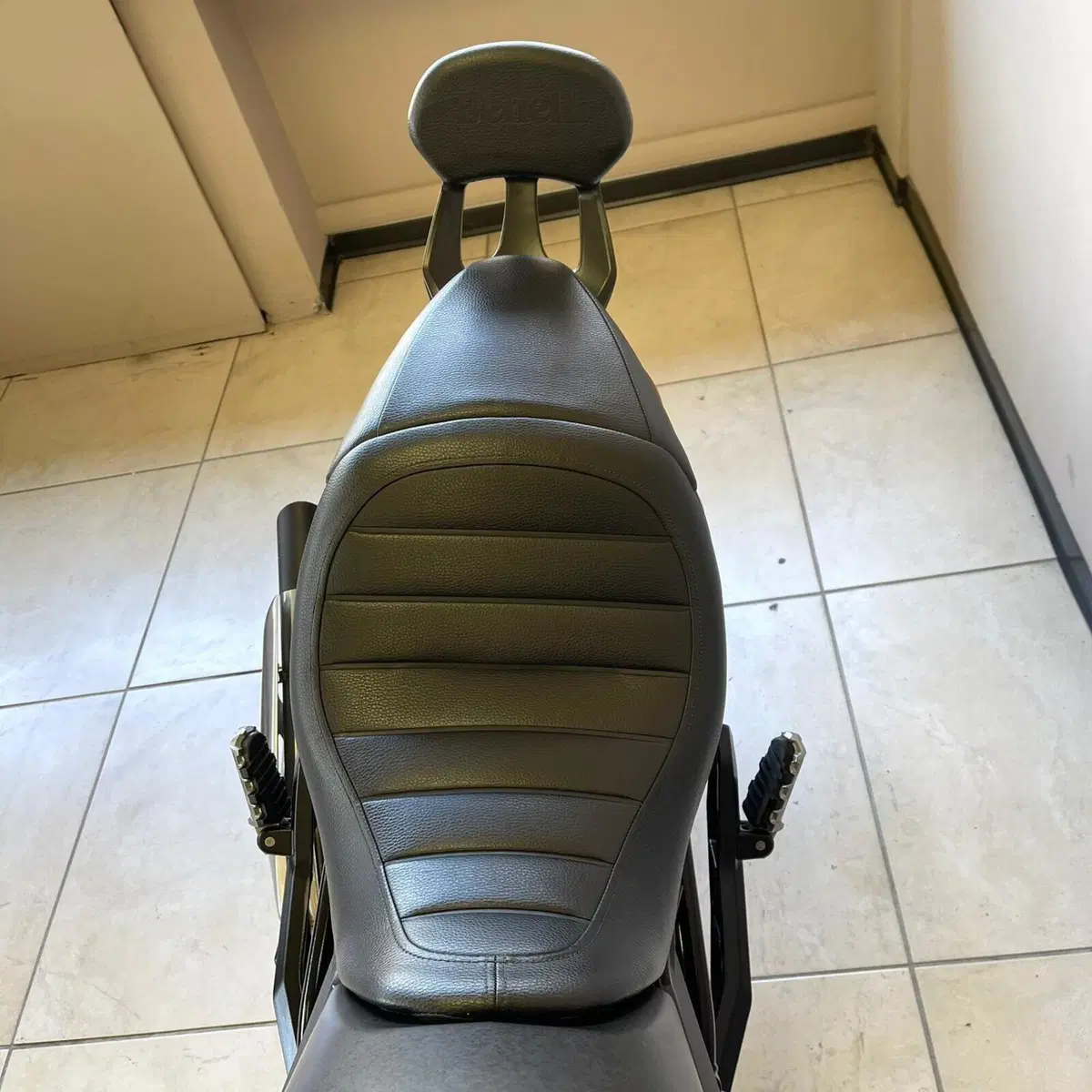 Benelli 502 C (2019 - 20) (5)