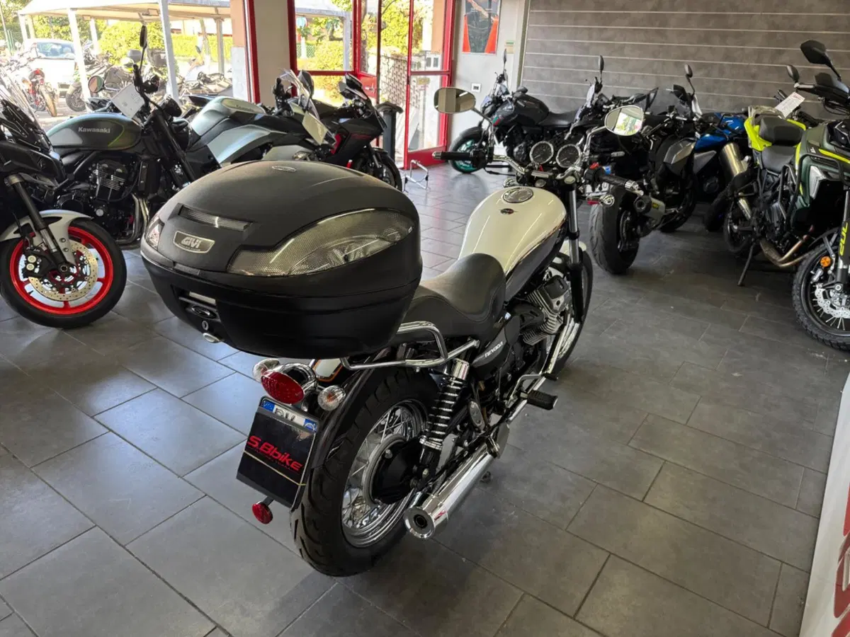 Moto Guzzi Nevada 750 Classic (2008 - 15) (5)