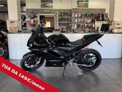 Yamaha YZF R3 (2021 - 24) usata