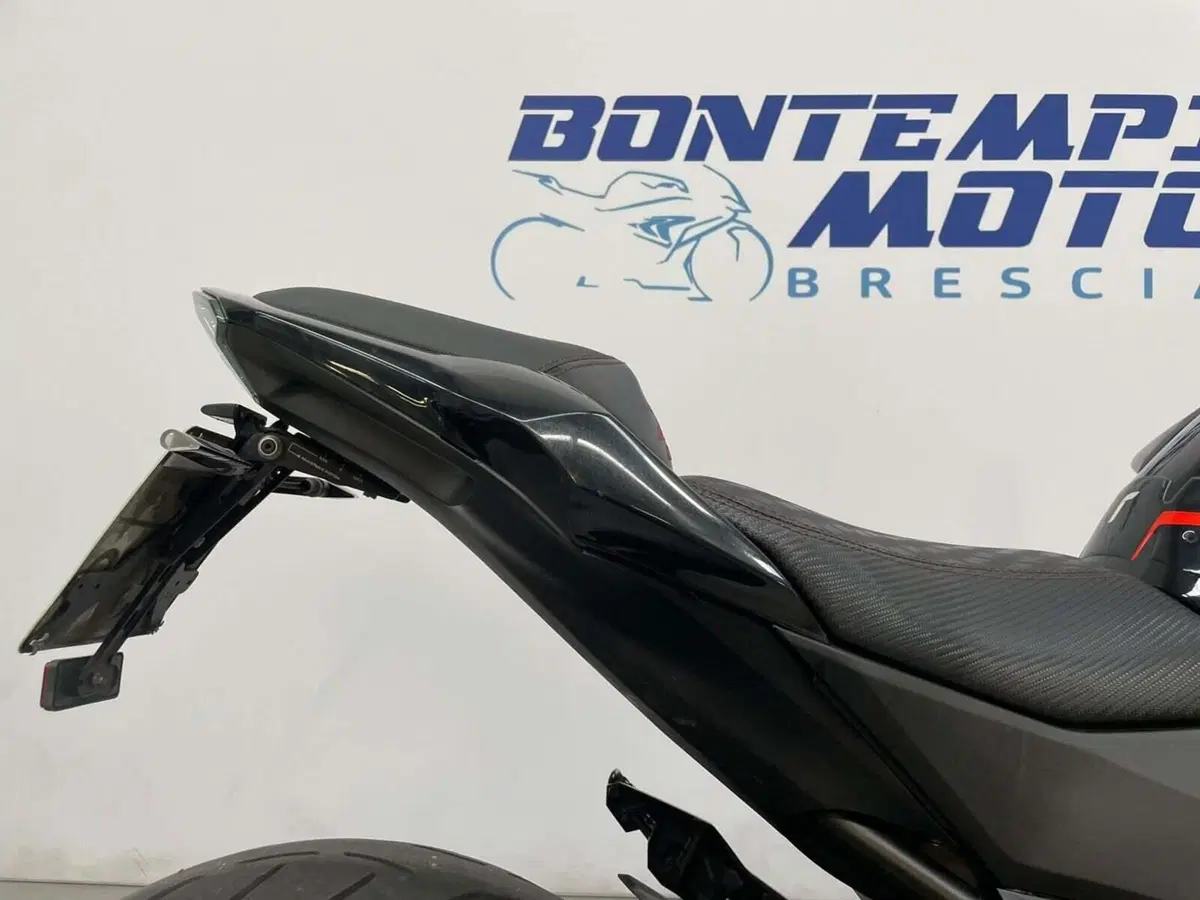 Kawasaki Z 800 Performance ABS (2013) (12)