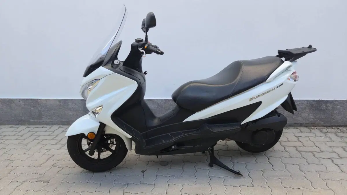 Suzuki Burgman UH 200 (2017 - 20) (3)