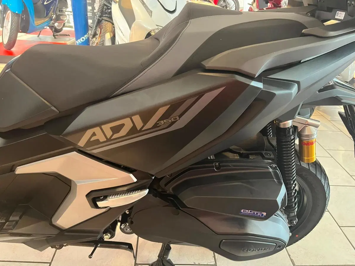 Honda ADV 350 Special Edition (2025 - 26) (8)