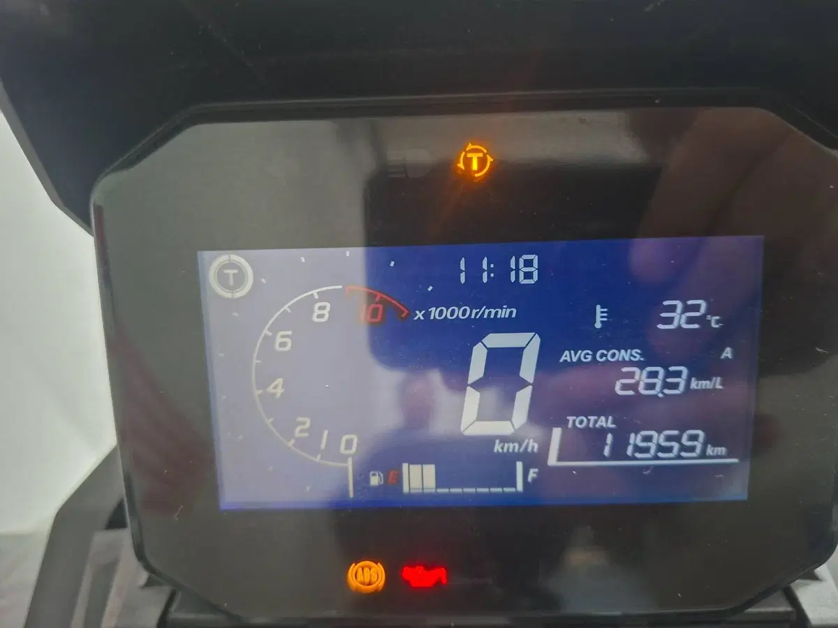 Honda ADV 350 (2022 - 24) (3)