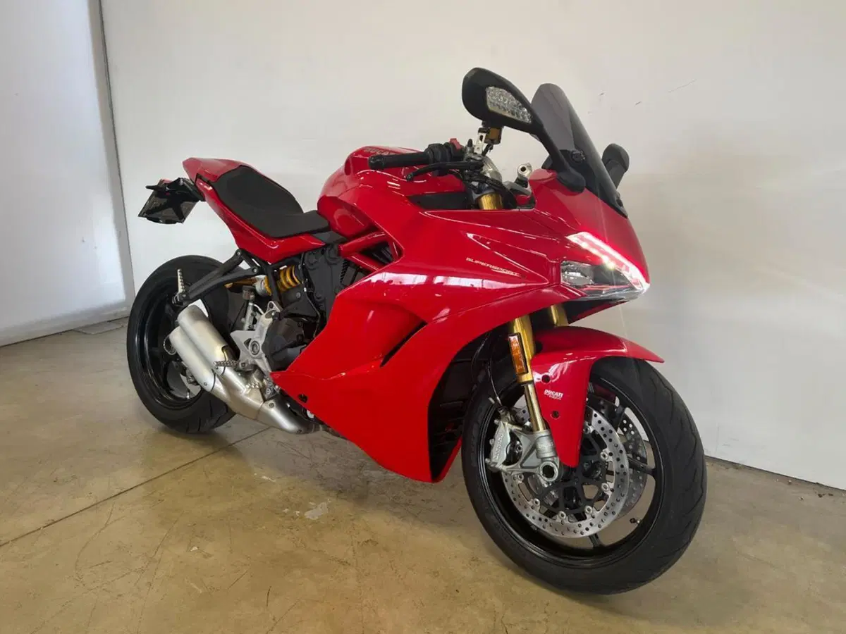 Ducati SuperSport 939 S (2017 - 20) (2)