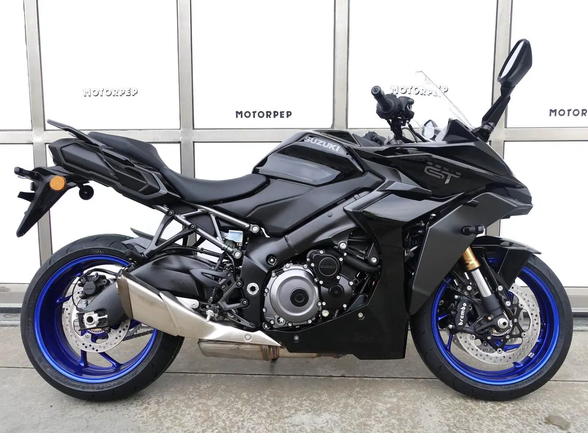 Suzuki GSX-S1000GT (2025 - 26) (3)