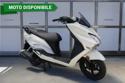 Suzuki Burgman Street 125 Executive (2023 - 26) nuova