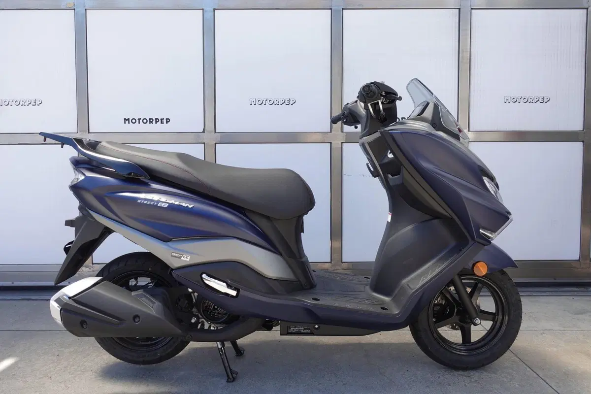 Suzuki Burgman Street 125 Executive (2023 - 26) (4)