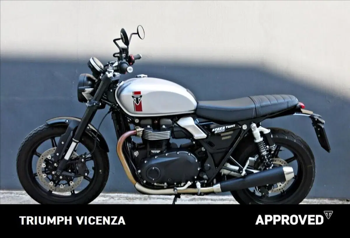 Triumph Speed Twin 900 (2025 - 26) (5)