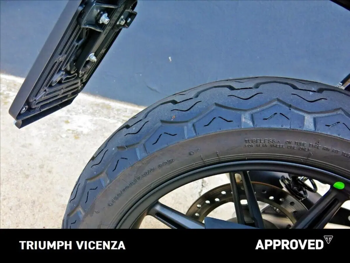 Triumph Speed Twin 900 (2025 - 26) (7)