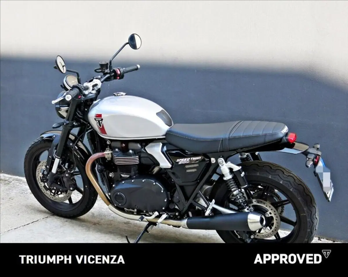 Triumph Speed Twin 900 (2025 - 26) (11)