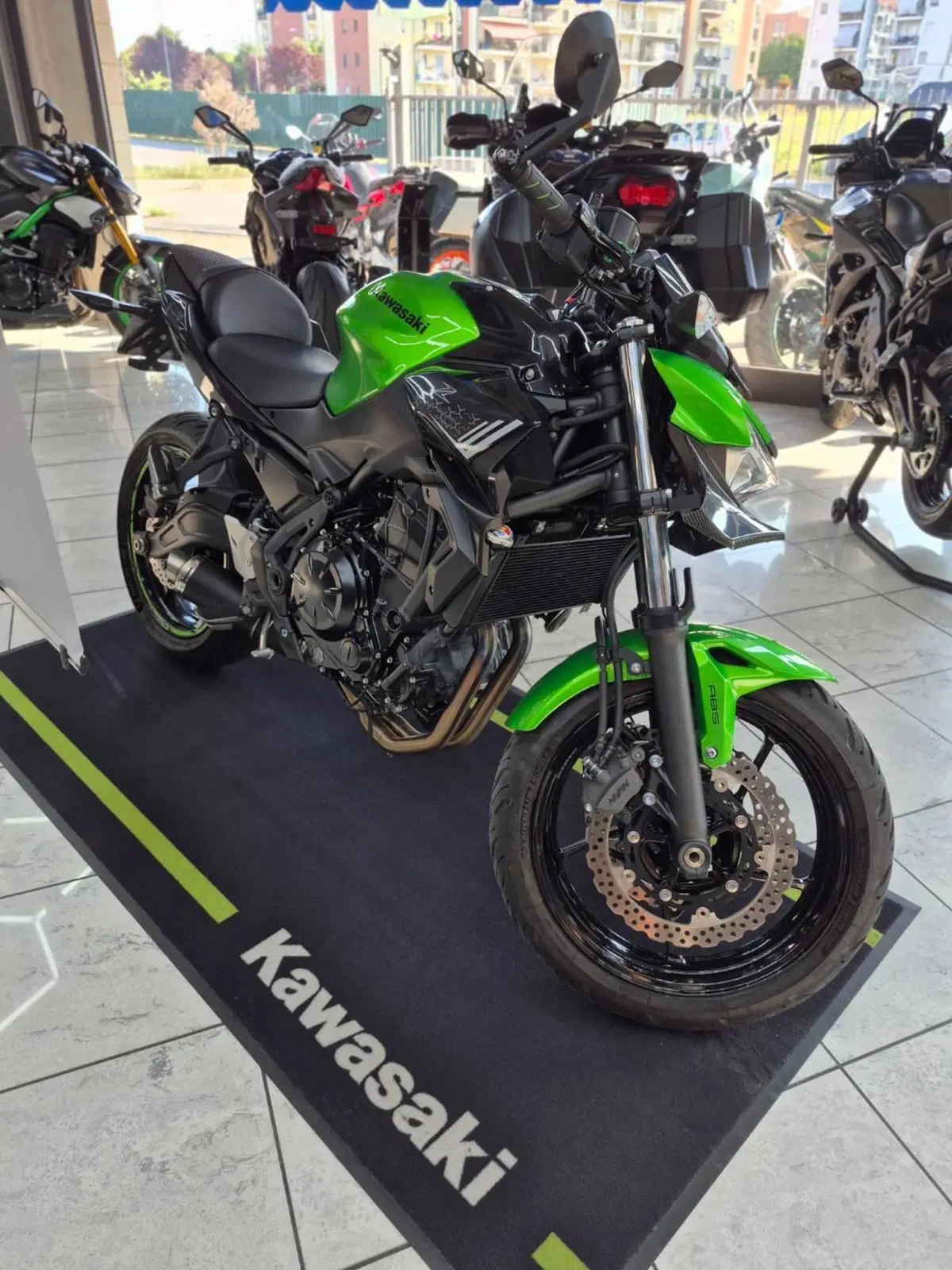 Kawasaki Z 650 (2020) (4)