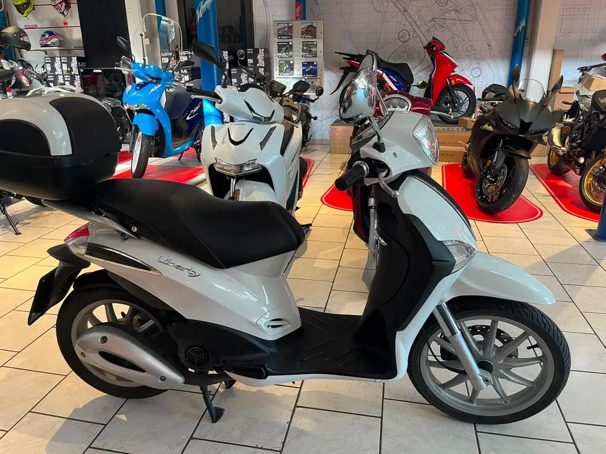 Piaggio Liberty 150 4T (2008 - 13) (2)