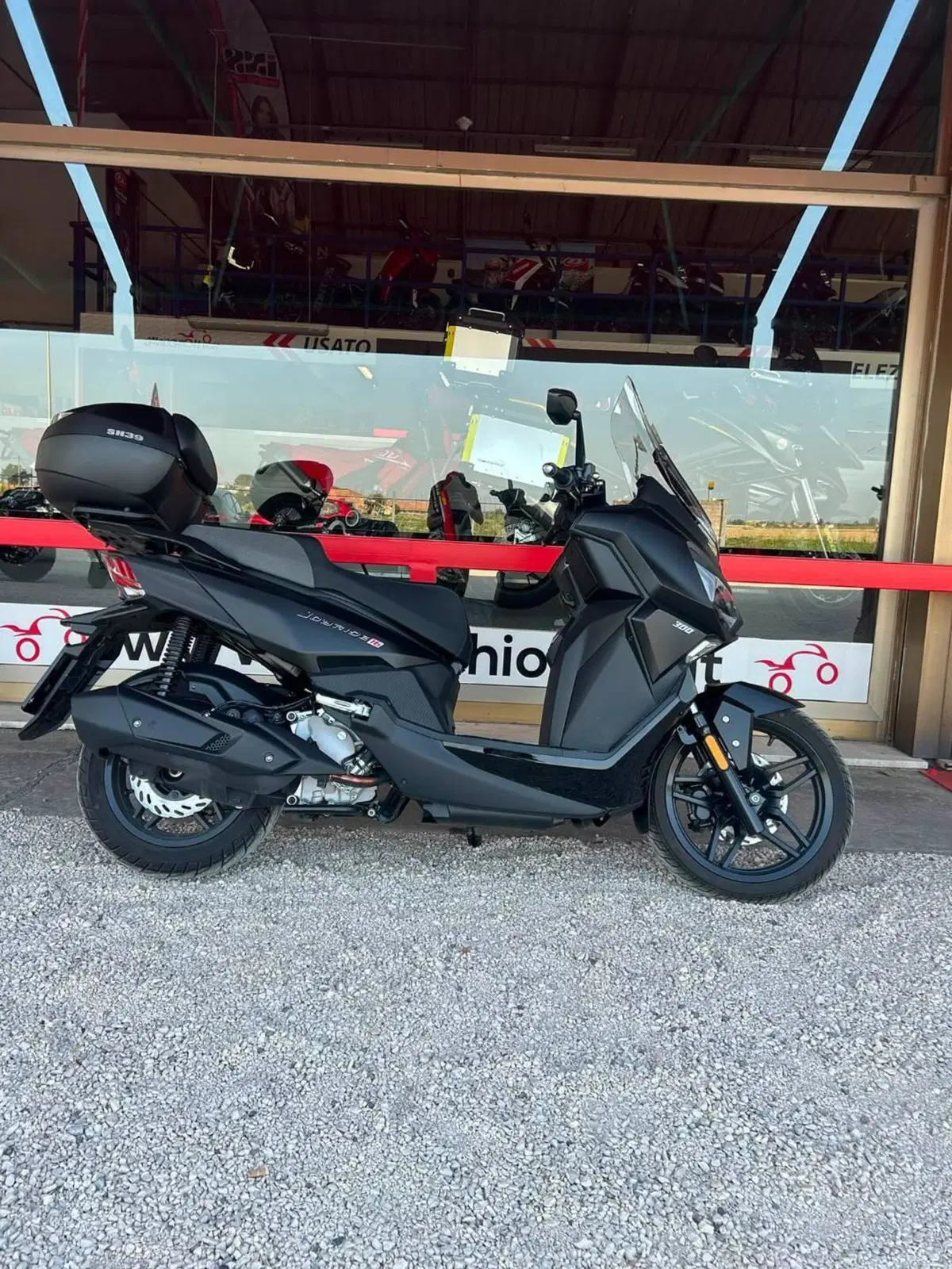 Sym Joyride 300 (2026) (2)