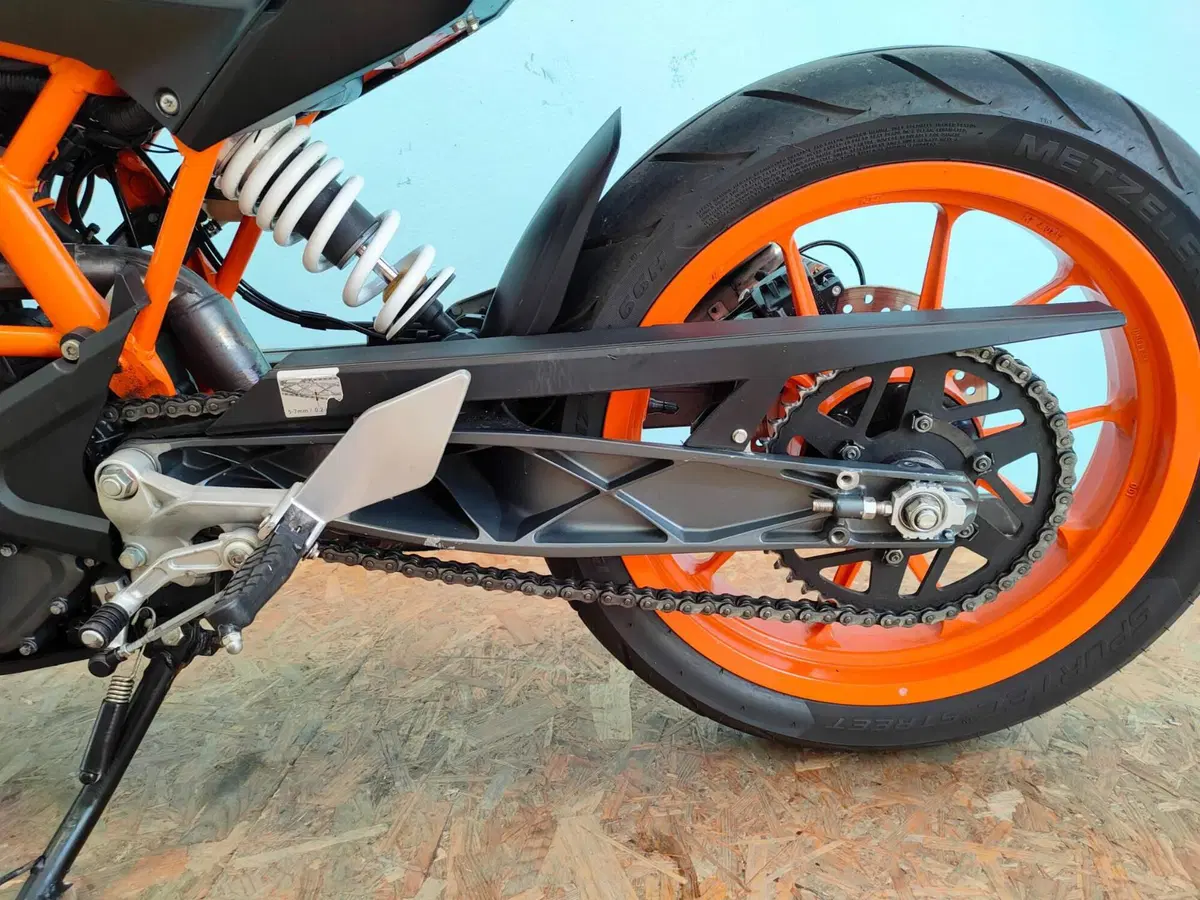 KTM 390 Duke ABS (2012 - 16) (15)