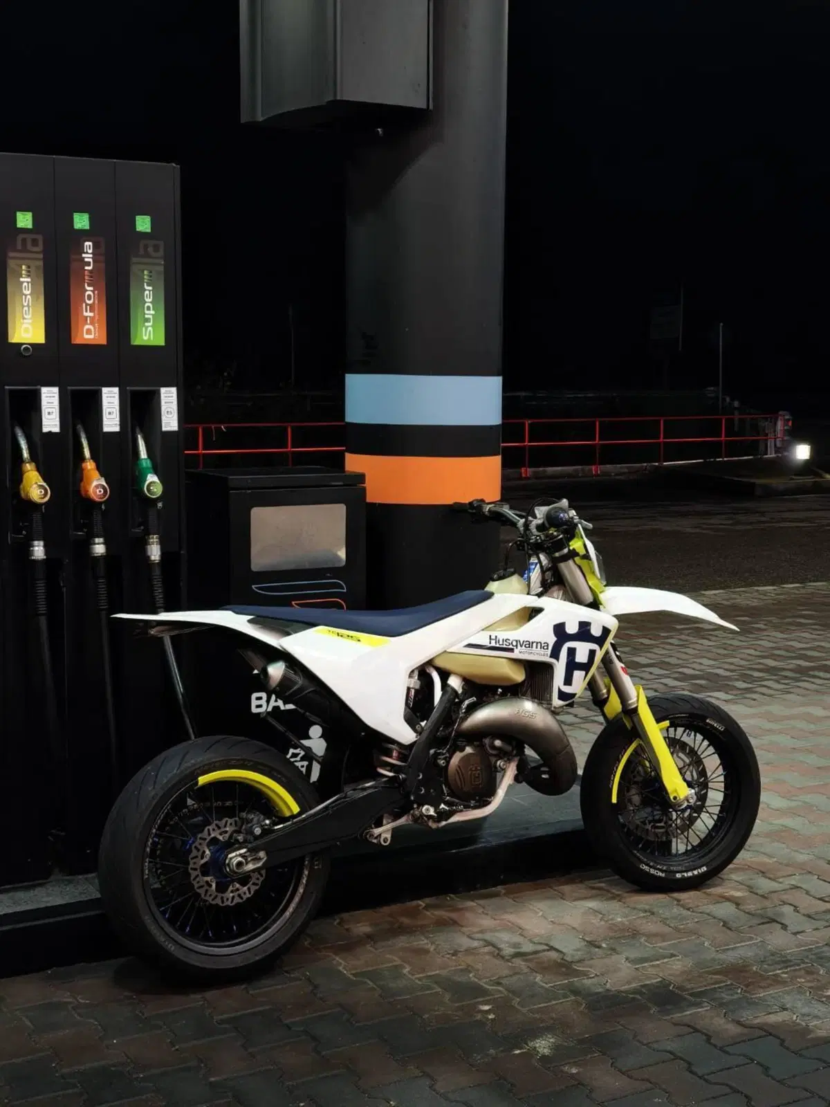 Husqvarna TC 125 (2017) (12)